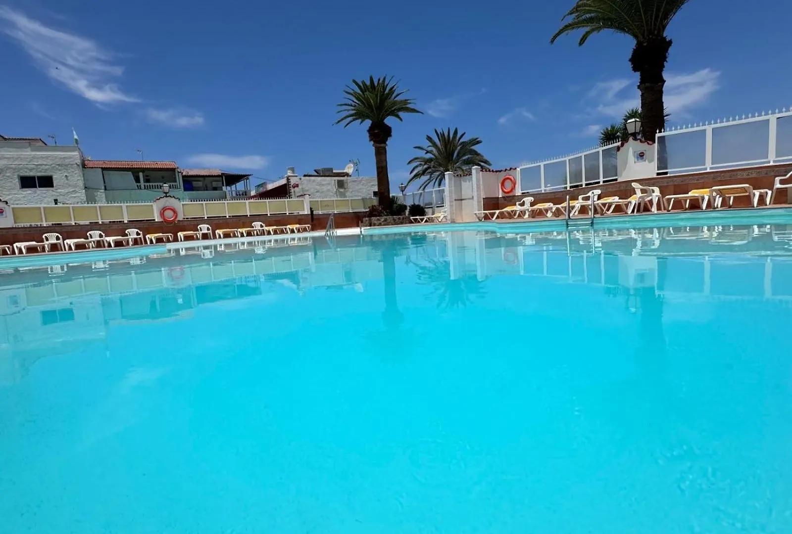 Welcome To The Relax Zone Los Caideros 0*,